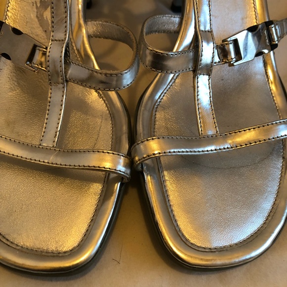 Prada silver strappy sandal heels - Picture 6 of 11